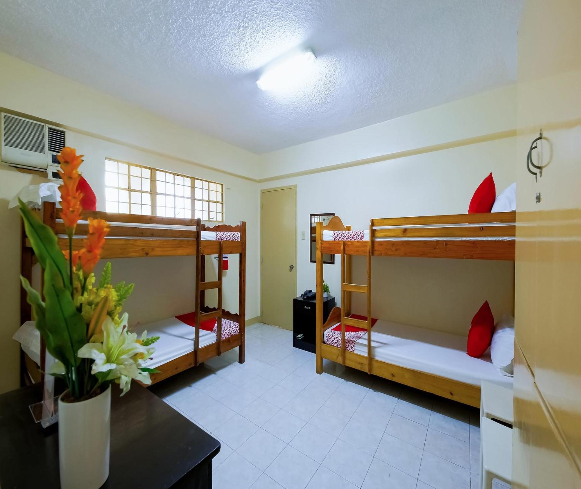 Oyo 840 Orangenest Apartelle Manilla Buitenkant foto