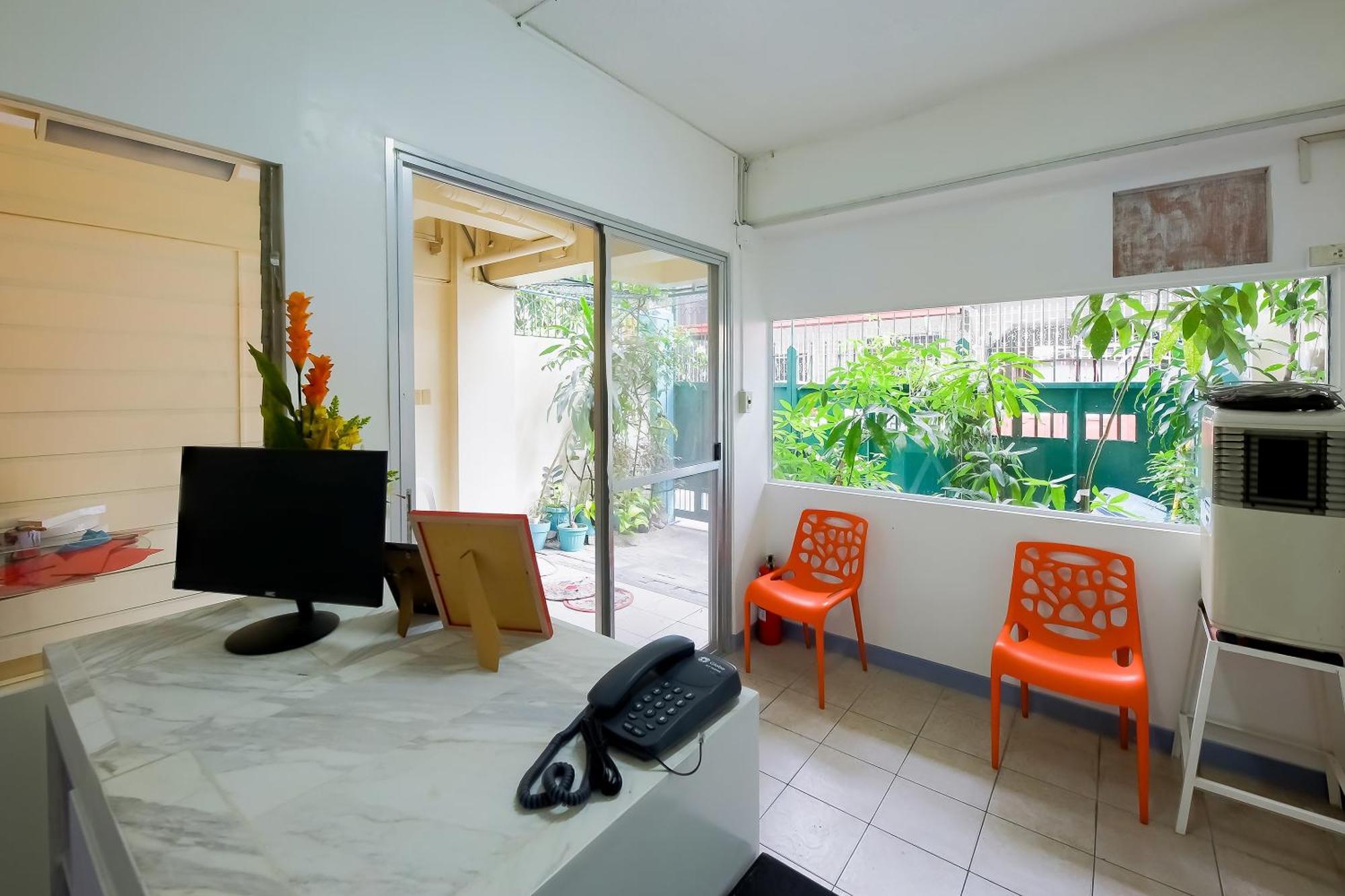 Oyo 840 Orangenest Apartelle Manilla Buitenkant foto