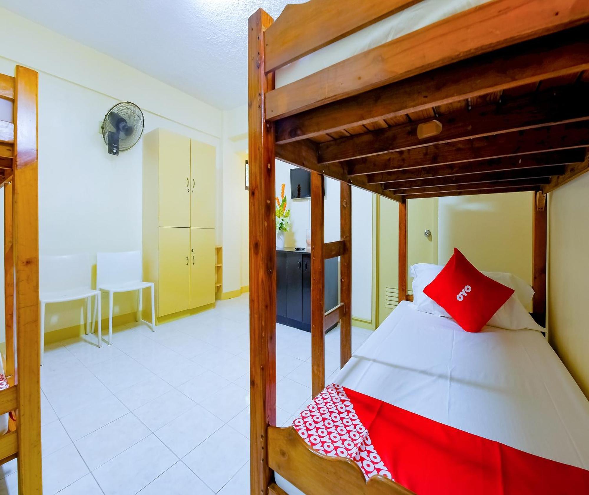 Oyo 840 Orangenest Apartelle Manilla Buitenkant foto